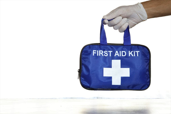 Trauma First Aid for Preppers: The 5 Skills That Save Lives When Help Is Hours Away